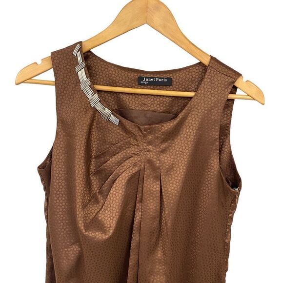 Janet Paris short Dress  - Picture 4 of 7